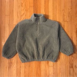 POL Fuzzy Sweater Sage Green